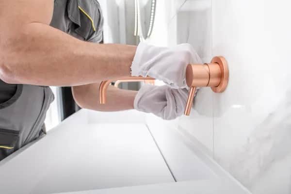 Sanitärinstallationen für Badezimmer Linz