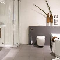 Modernes Badezimmer